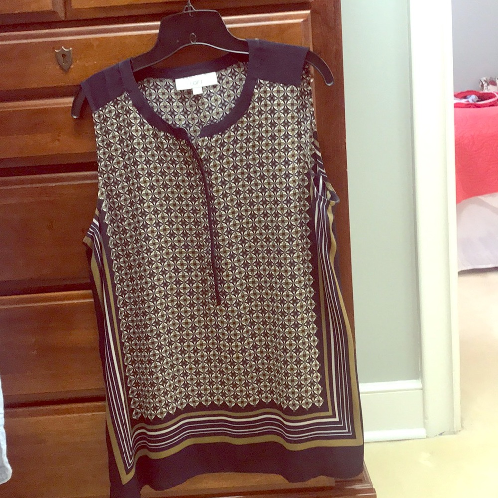 Loft sleeveless blouse top L